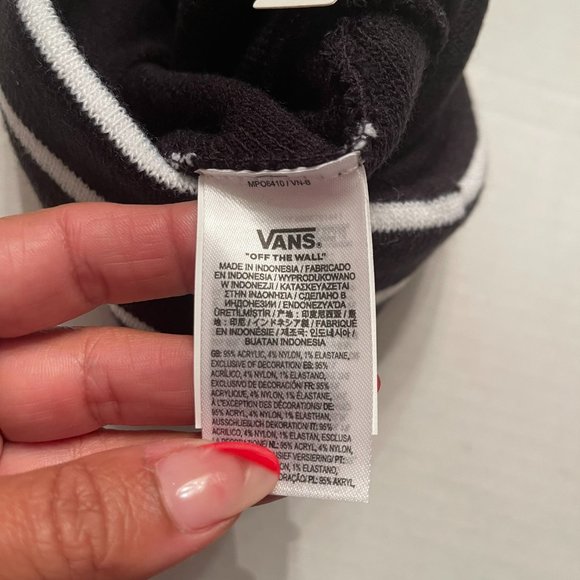 NWT Vans Off The Wall Women's Breakin Curfew Black Striped Beanie Onesize - Picture 6 of 10